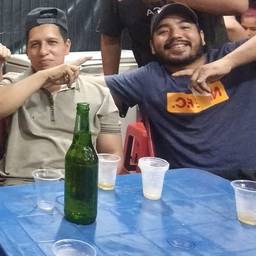 Antes - Edición de Foto de Pareja Besándose
