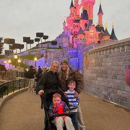 Remove Person From Family Photo