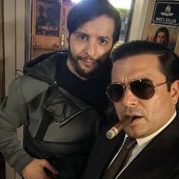 After - Mafia Selfie Swap