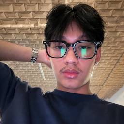 Clean Selfie Border Crop