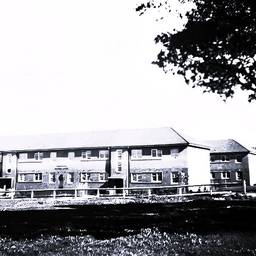 Before - Colorize Building Photo