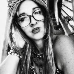 Royal Crown Selfie Edit
