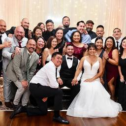Bright Wedding Group Photo
