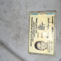 Antes - Limpeza de carteira de identidade da Nicarágua