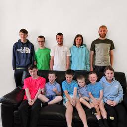 Nachher - Person zu Gruppenfoto Hinzufügen