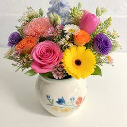 Flowers in Vase Edit