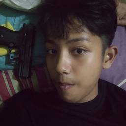 Handgun Added to Selfie