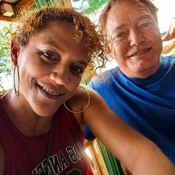 Outdoor Selfie Cleanup