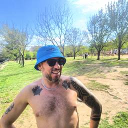 Add Cap to Photo