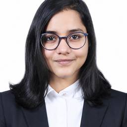 Straighten Professional Headshot