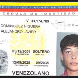 Avant - Modification de Carte d'Identité Vénézuélienne