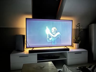 Après - Mise à niveau TV 75 pouces