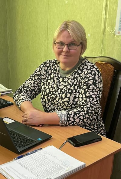 Before - Classic Suit Background Edit