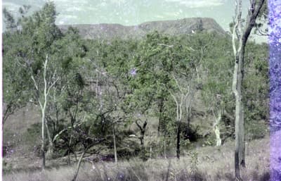 Avant - Paysage de montagne restauré