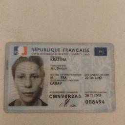 Avant - Modification de Date sur Carte d’Identité Française