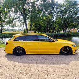 Before - Yellow Wagon Rim Swap