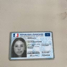 Avant - Modifier la date sur carte d'identité française
