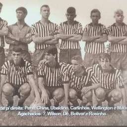 Antes - Colorizar Foto Vintage de Fútbol