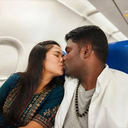 In-Flight Kiss Edit