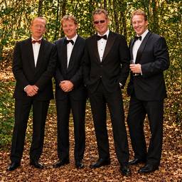 Tuxedo Group Pose Edit