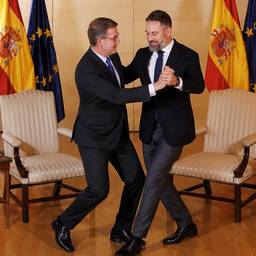 Diplomats Dance Salsa