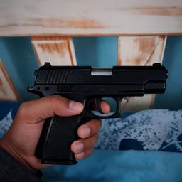 Add Gun to Hand